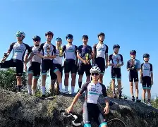 云贵雷霆队鏖战江南金雕队，自行车总决赛惊险晋级，核心复出即建功。中场绞杀压制对手的简单介绍